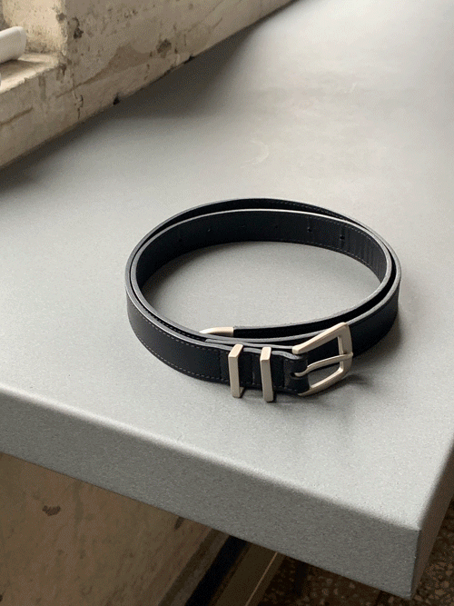 Cowhide minimal belt